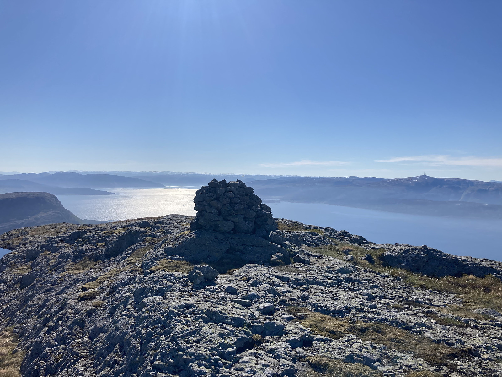 Krakhellenipa (568moh)