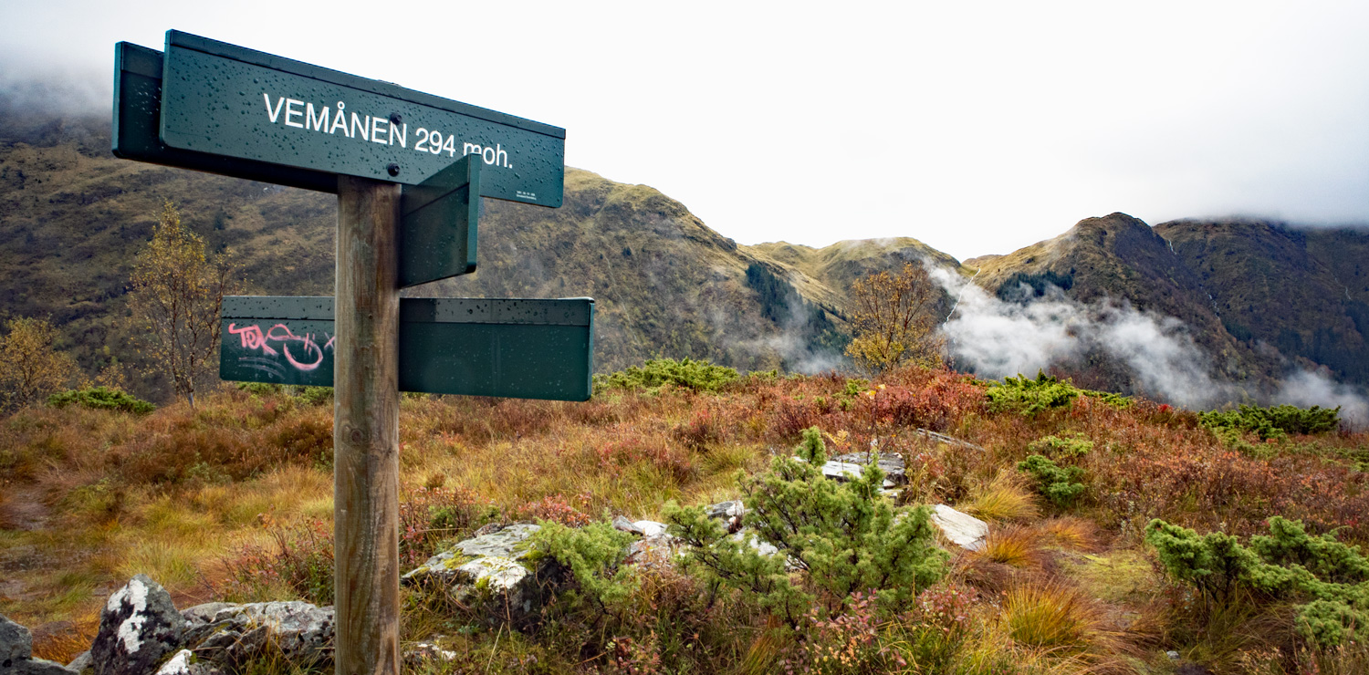 Vemånen (294 moh) fra Espeland i Arna