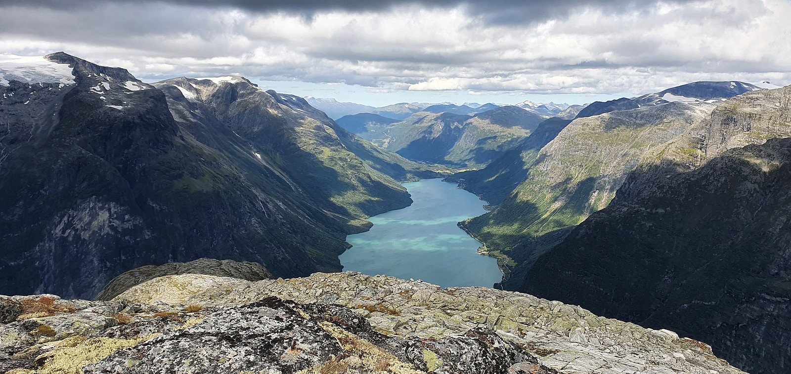 Bødalsfjellet (1495 moh)