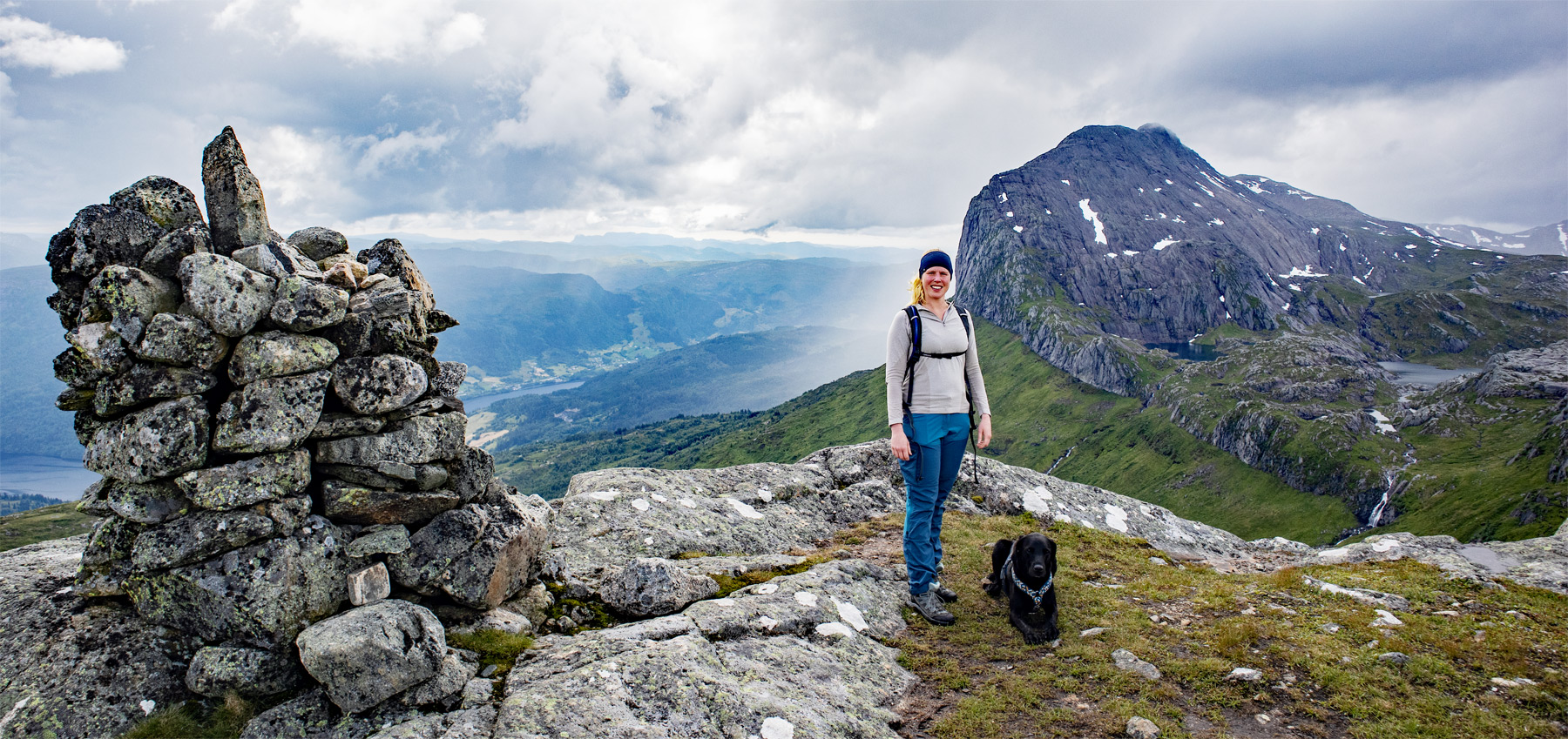 Fjelltur til Litlehesten (912 moh) i Sunnfjord