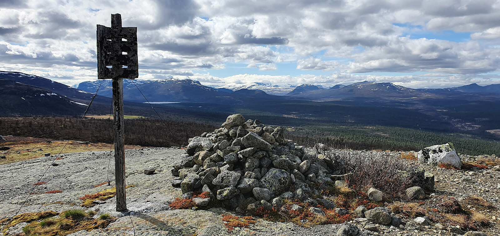 Finnbølshaugen (1080moh)