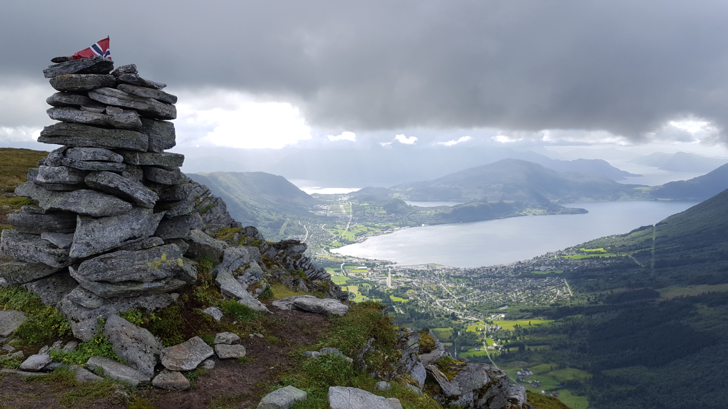 Sandhornet (909 moh)