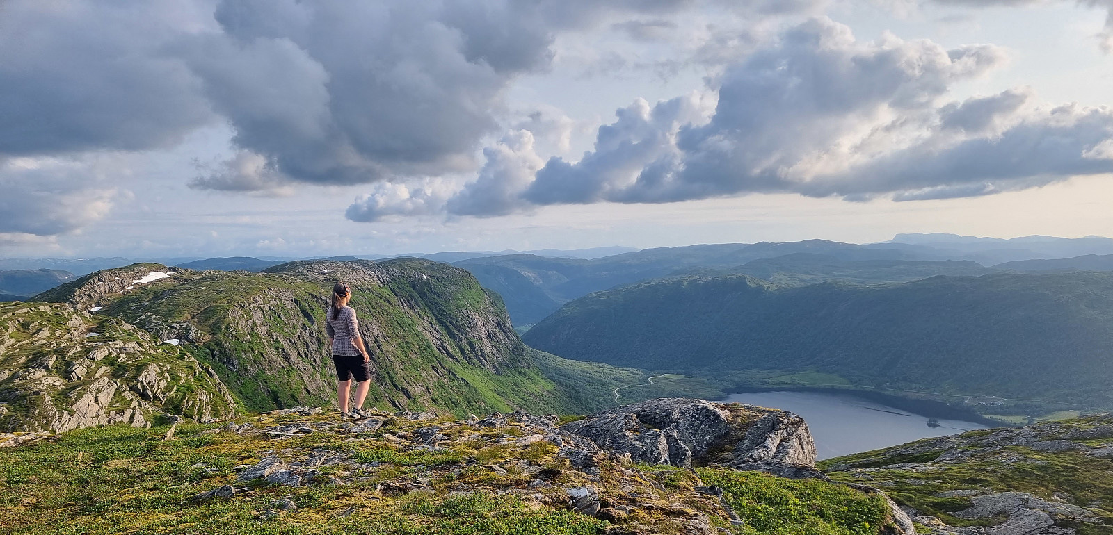 Skredfjellet (812 moh)
