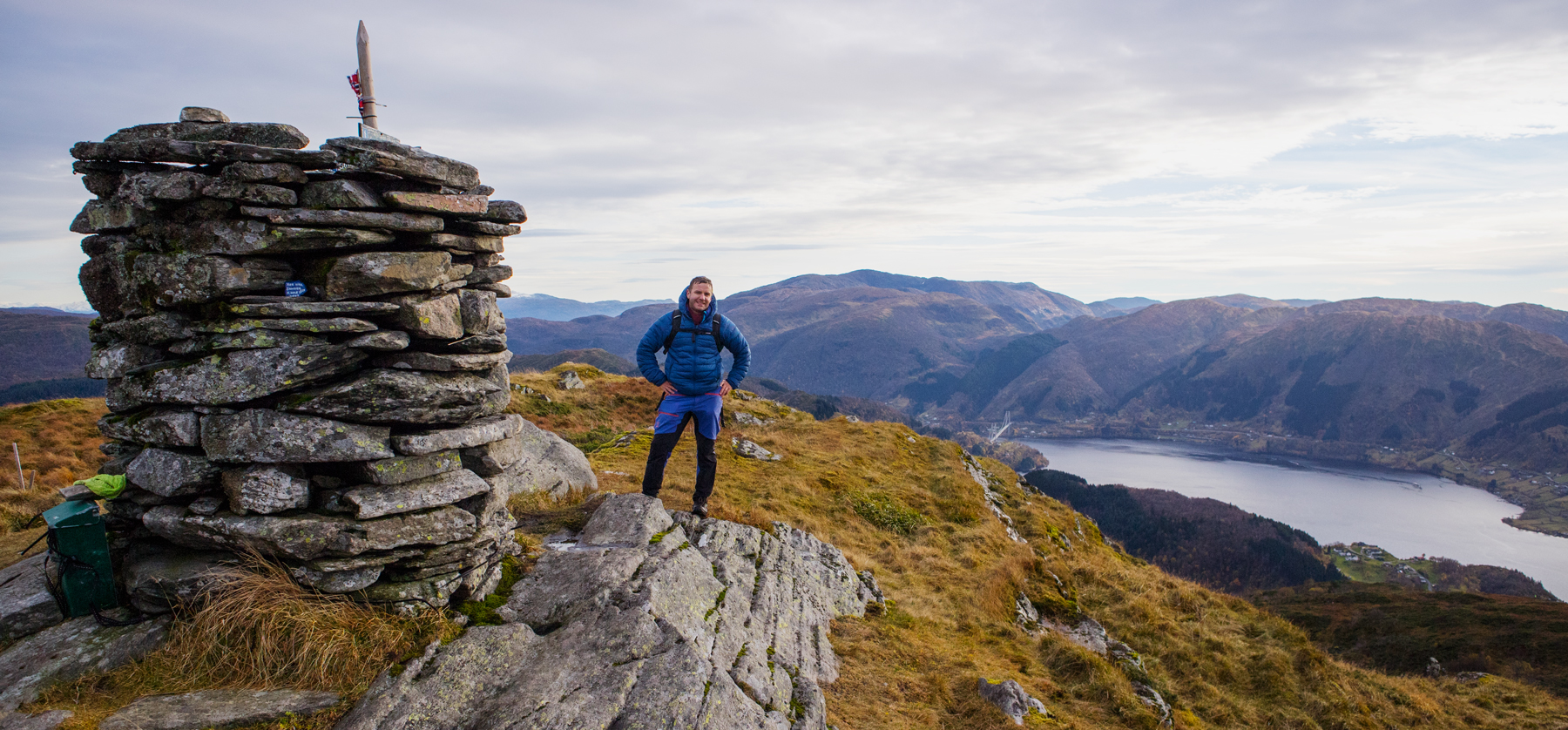 Stemmesegga (573 moh) fra Haus
