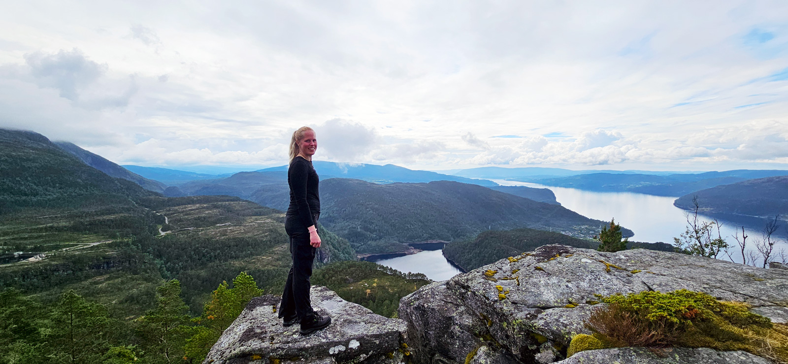 Fjelltur til Preikestolen (425moh) på Osterøy