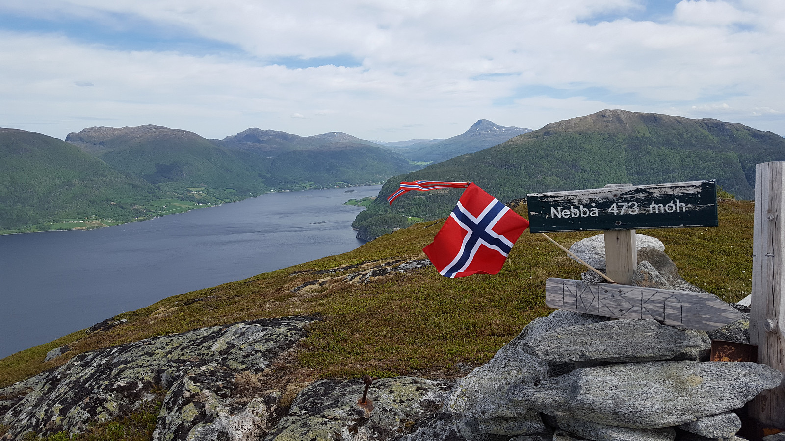 Svinnesnebba / Nebba (473 moh)