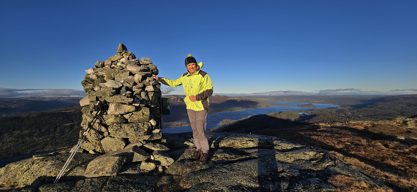 Skarpenord (1215moh)