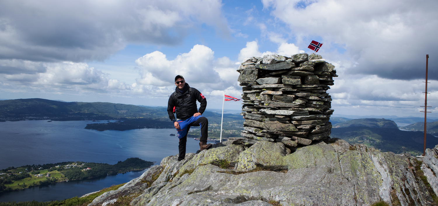 Åsheimveten (477 moh) og Tveitafjellet (556 moh) Osterøy