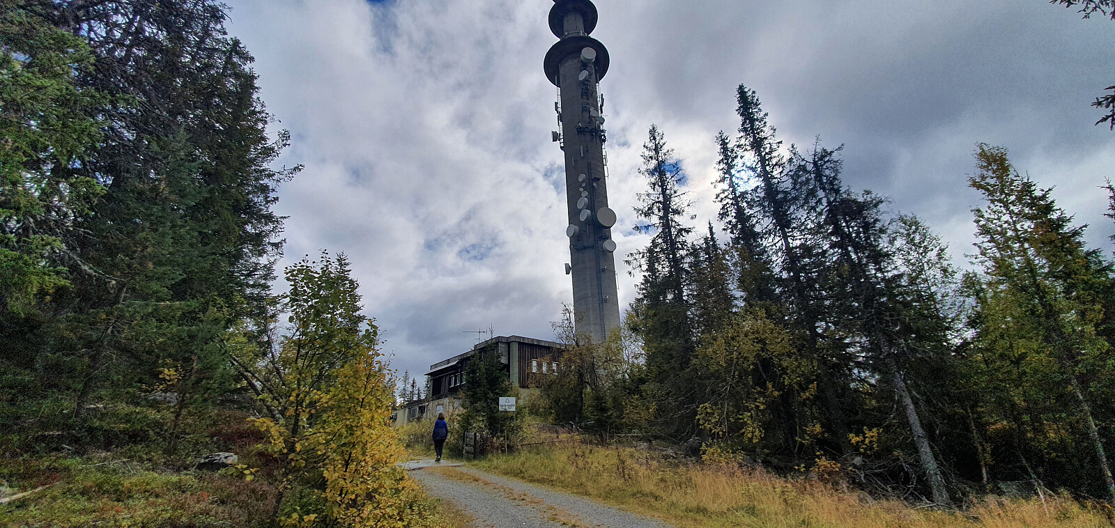 Kjeldeknatten (889moh)