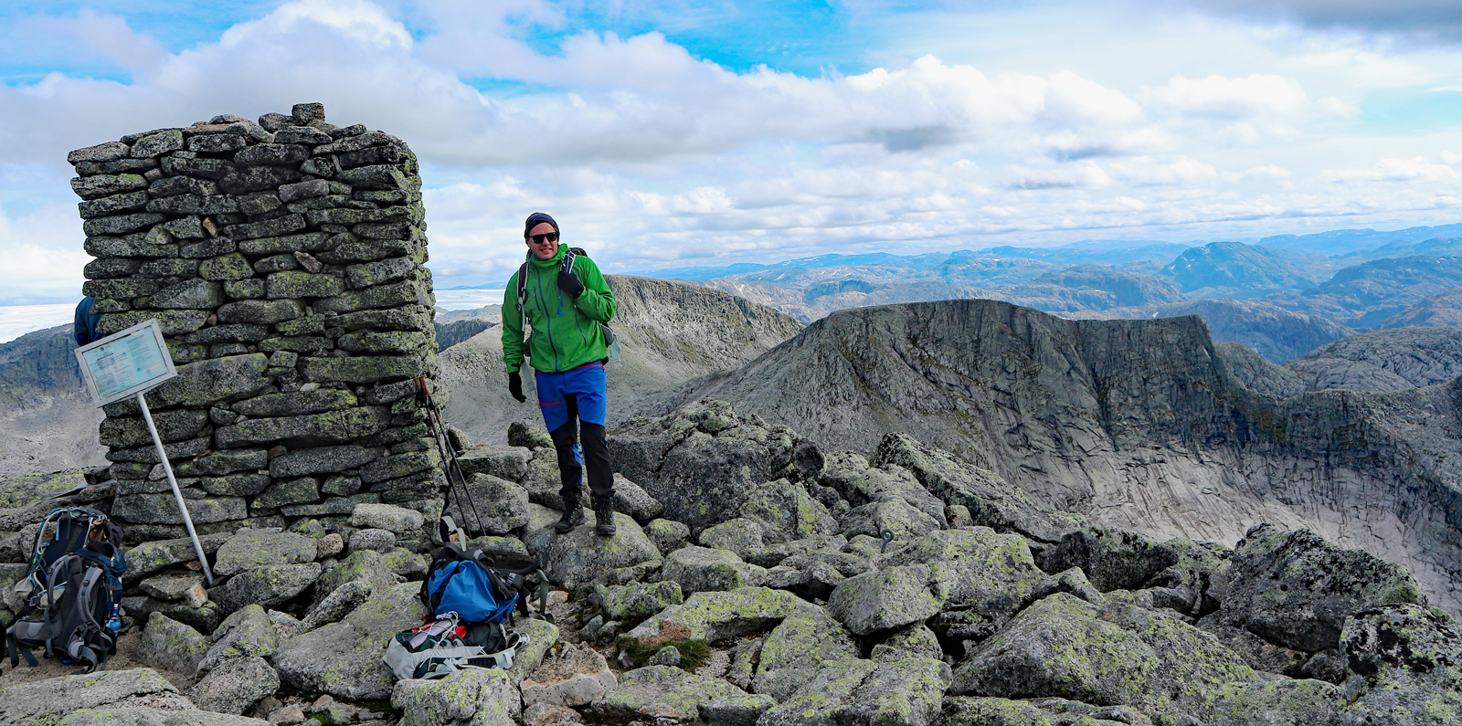 Melderskin (1426 moh) i Rosendal