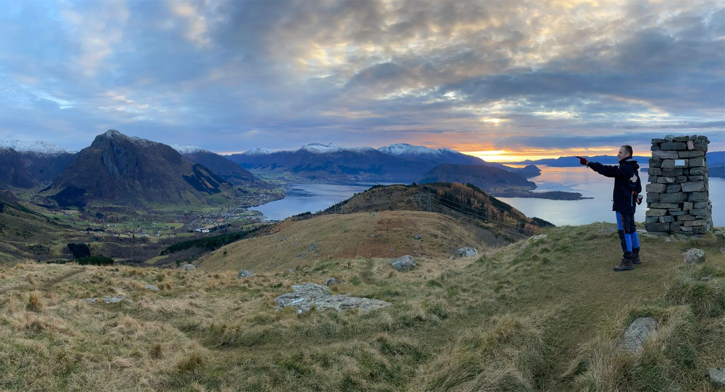 Fjelltur til Skålafjell (Navarhaug 501 moh) i Rosendal
