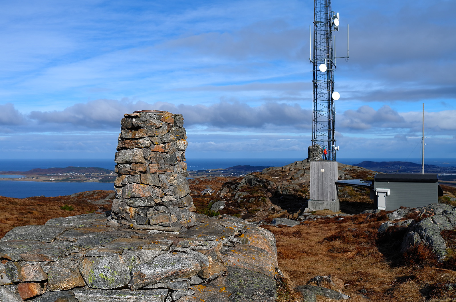 Fjelltur til Signalen (231 moh) på Varlderøya