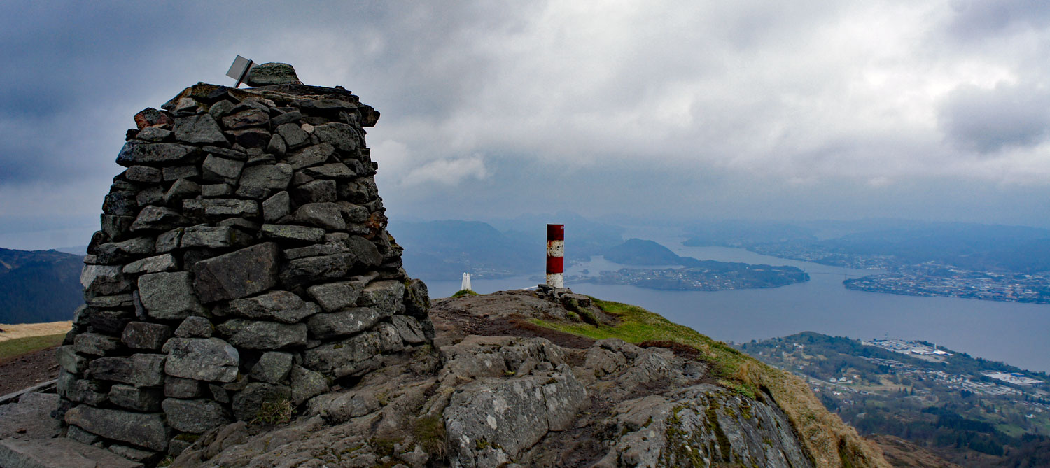 Veten (486 moh) i Åsane